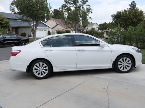 Used 2013 Honda Accord EX-L image 4