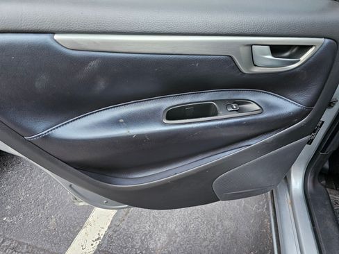 Used 2007 Volvo V70 R image 15