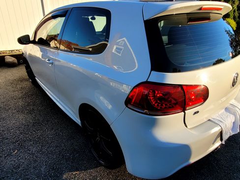 Used 2012 Volkswagen Golf R 2-Door image 2