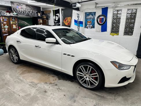 Used 2015 Maserati Ghibli S Q4 image 4