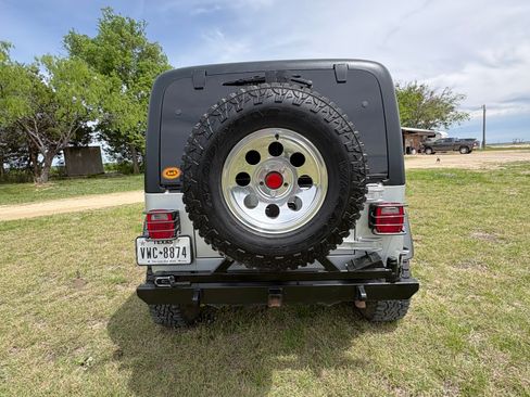 Used 2003 Jeep Wrangler Rubicon image 5