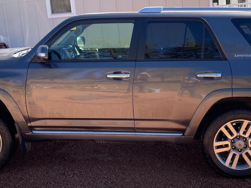 Used 2012 Toyota 4Runner Limited image 1