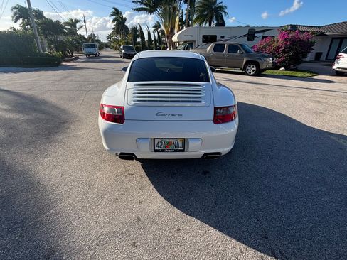 Used 2006 Porsche 911 Carrera image 8