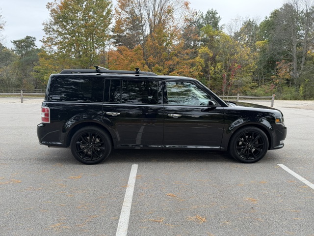 Used 2019 Ford Flex SEL w/ Equipment Group 202A AWD/4WD image 8