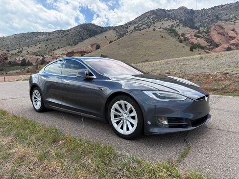 Used 2017 Tesla Model S 90D AWD/4WD image 12