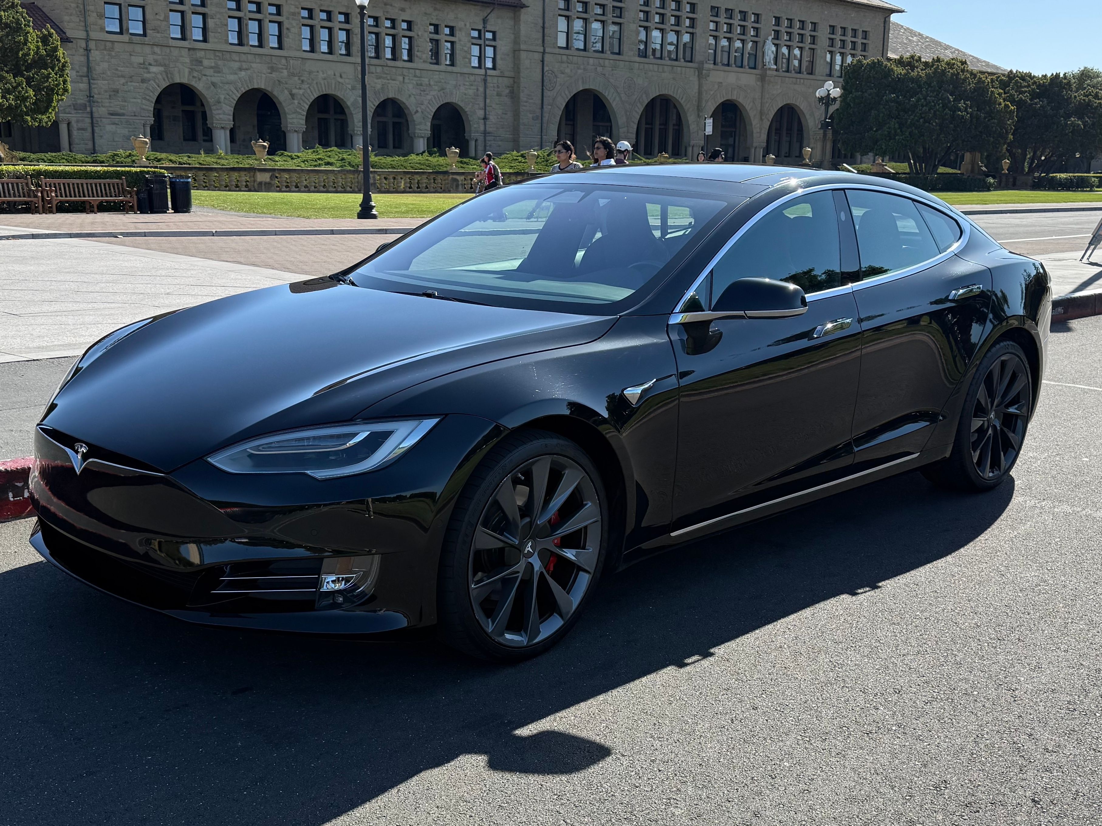 Used 2018 Tesla Model S P100D AWD/4WD image 2