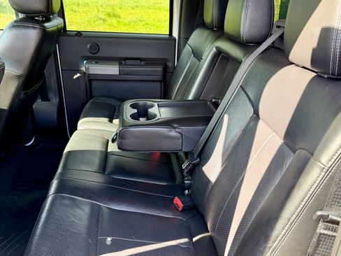 Used 2013 Ford F250 Lariat w/ Lariat Ultimate Pkg AWD/4WD image 15