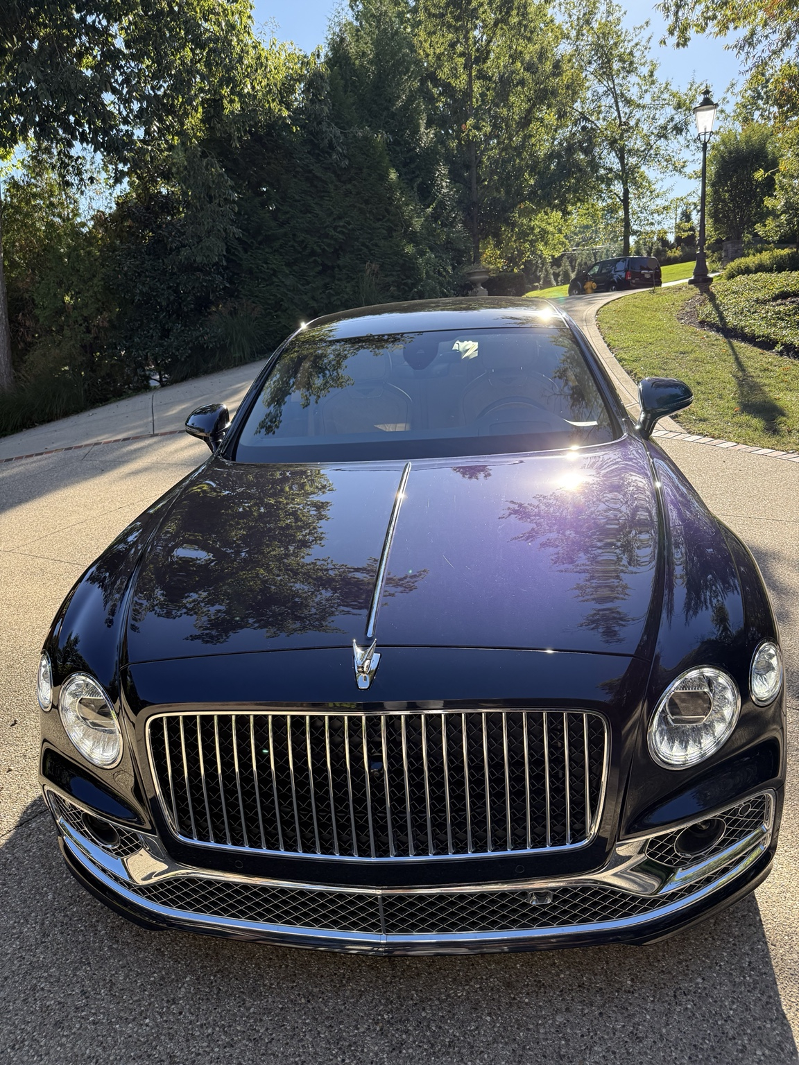 Used 2022 Bentley Flying Spur V8 AWD/4WD image 6