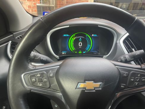 Used 2017 Chevrolet Volt LT w/ Comfort Package image 13