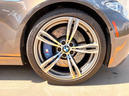 Used 2016 BMW M5 RWD image 14
