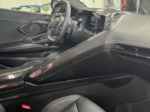 Used 2021 Chevrolet Corvette Stingray Preferred Cpe w/ Z51 Performance Package image 12