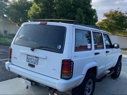 Used 1999 Jeep Cherokee 4WD 4-Door