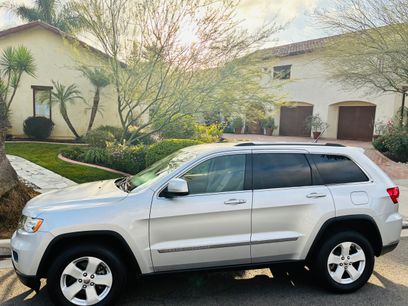 Used 2011 Jeep Grand Cherokee Laredo