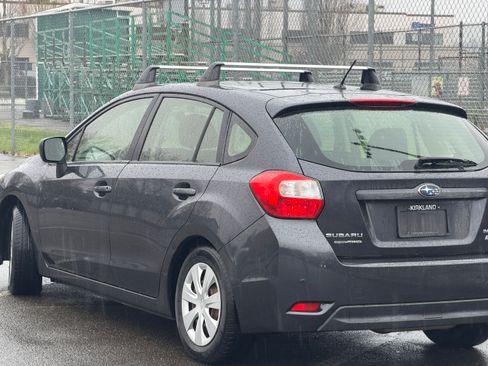 Used 2013 Subaru Impreza 2.0i Sport Premium image 4