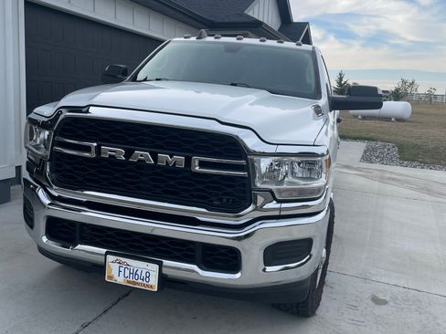 Used 2020 RAM 2500 Tradesman AWD/4WD image 2