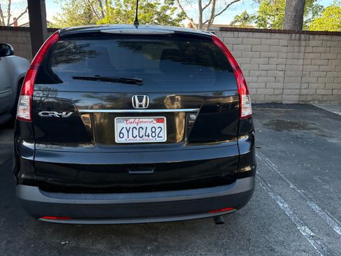 Used 2012 Honda CR-V LX image 4