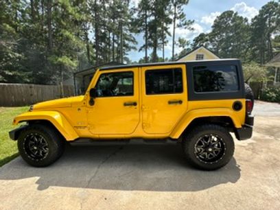 Used 2015 Jeep Wrangler Unlimited Sahara w/ Connectivity Group