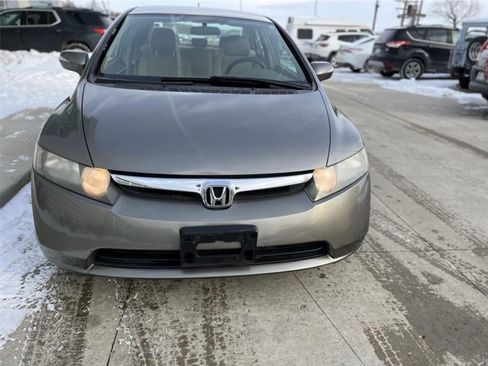 Used 2006 Honda Civic Hybrid Sedan image 2