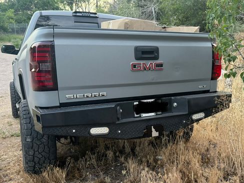 Used 2015 GMC Sierra 1500 SLT w/ SLT Crew Cab Value Package AWD/4WD image 27