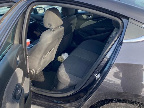 Used 2016 Chevrolet Cruze LT image 6