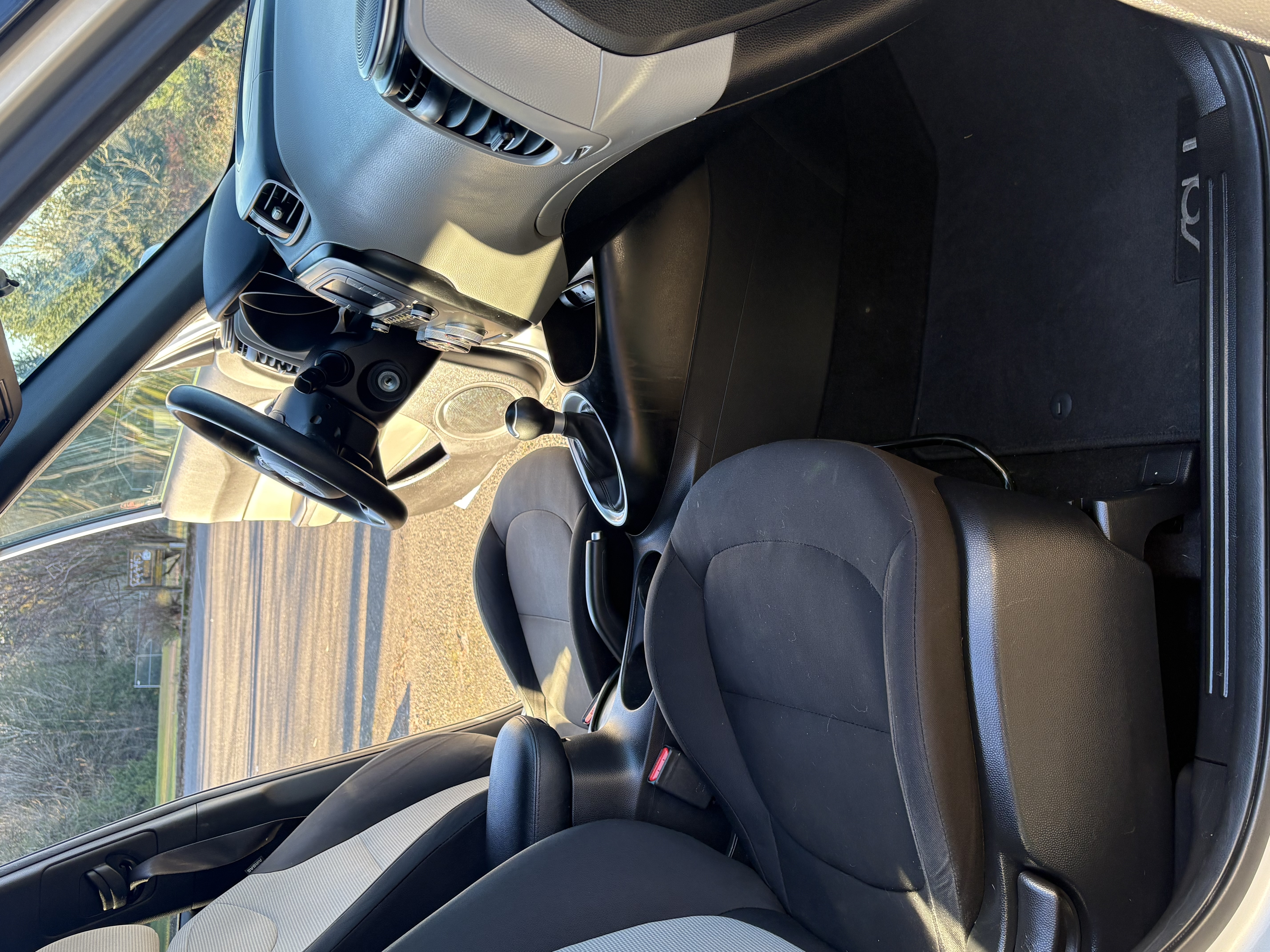 Used 2018 Kia Soul FWD image 9
