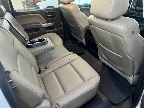 Used 2015 Chevrolet Silverado 1500 LTZ Z71 w/ LTZ Plus Package image 5