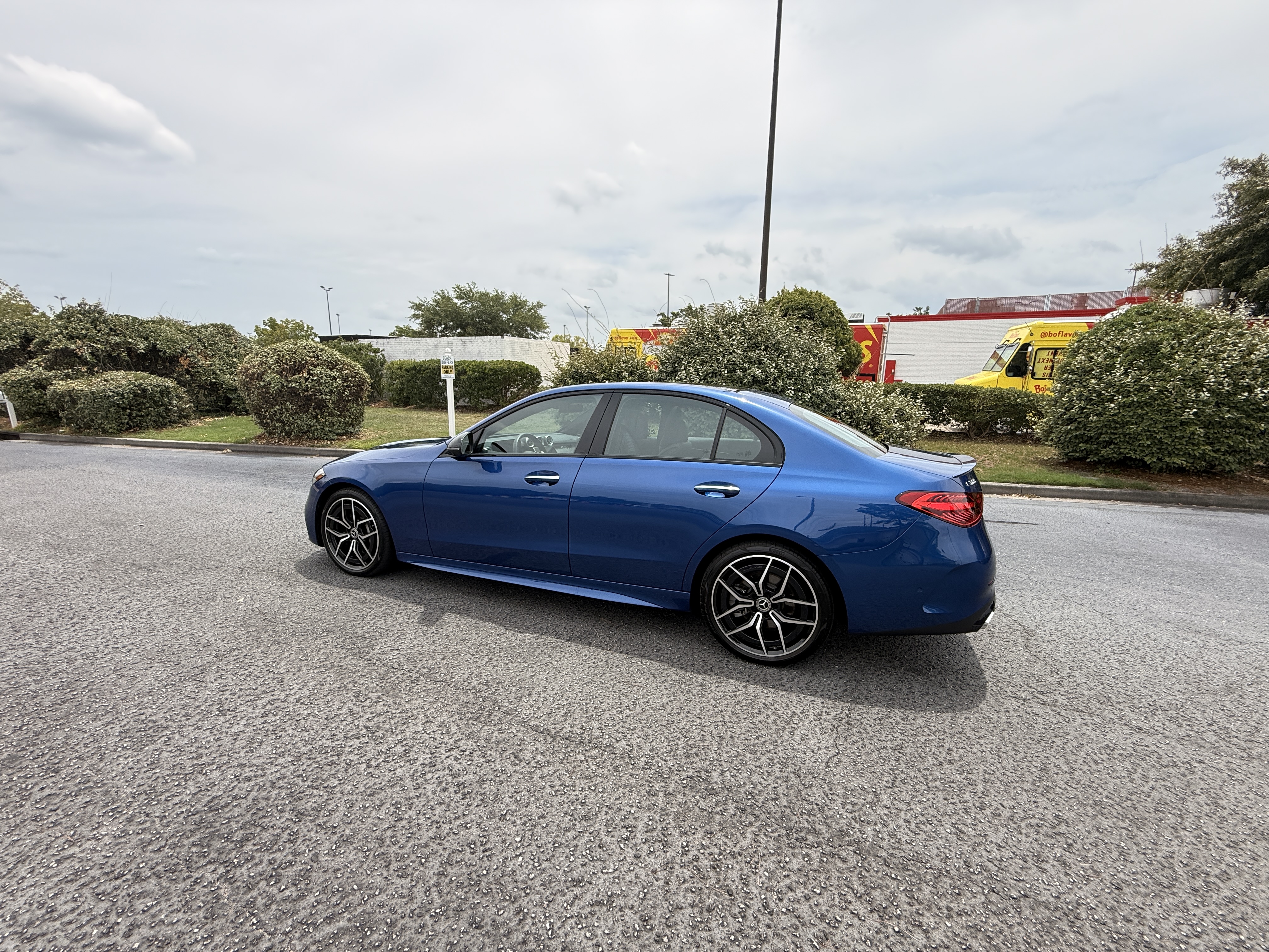 Used 2025 Mercedes-Benz C 300 Sedan image 13