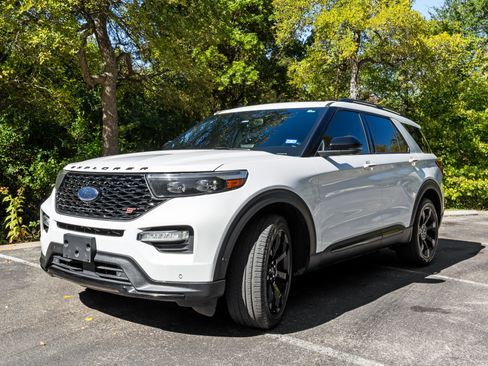 Used 2020 Ford Explorer ST w/ ST Street Pack image 1