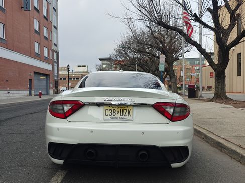 Used 2016 Maserati GranTurismo MC Centennial image 10