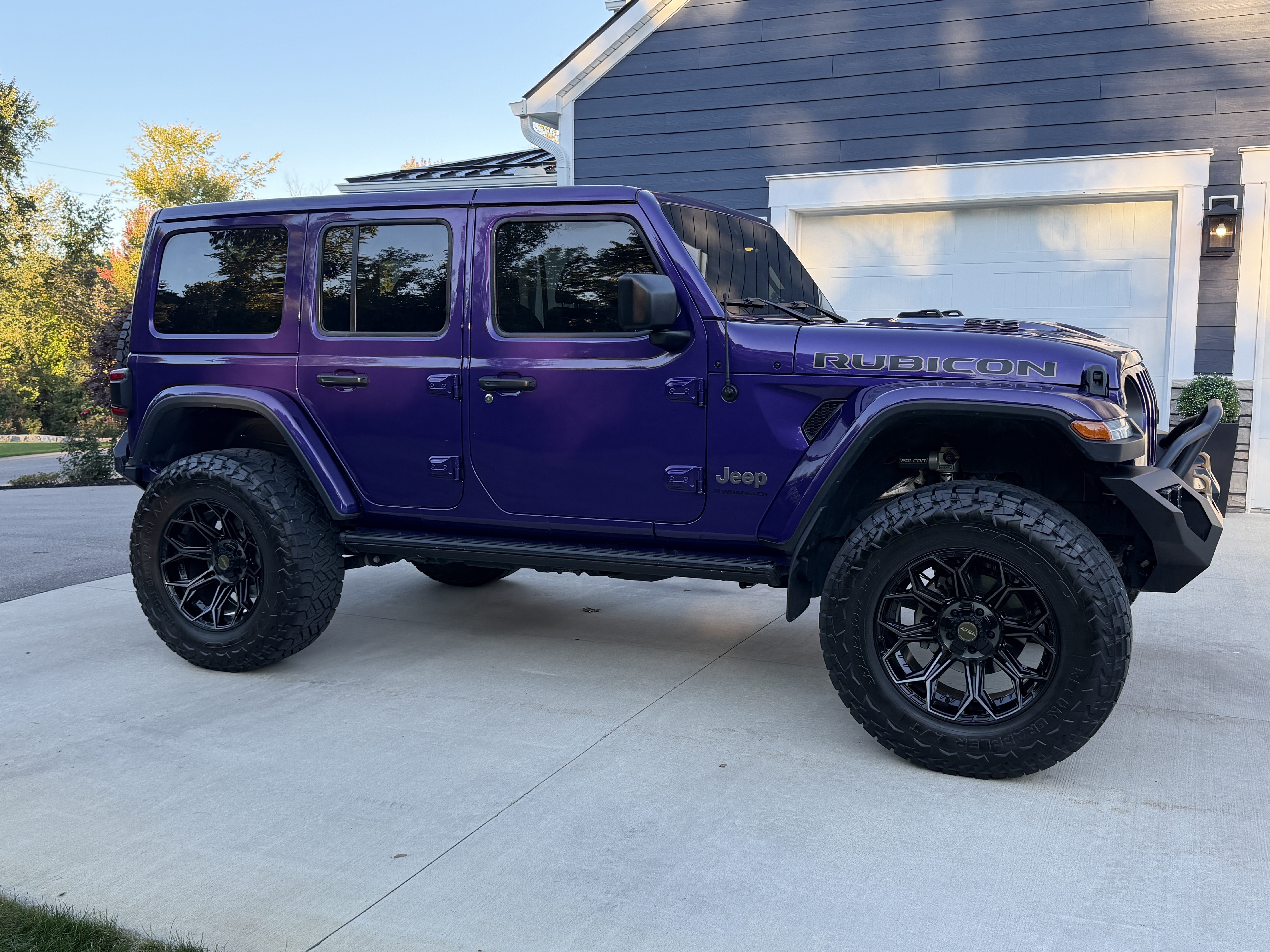 Used 2023 Jeep Wrangler Unlimited Rubicon 392 w/ Trailer Tow Package AWD/4WD image 11