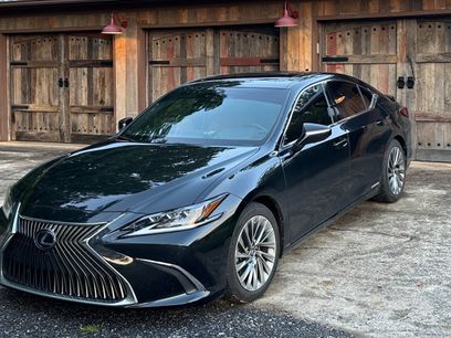 Used 2019 Lexus ES 300h Ultra Luxury