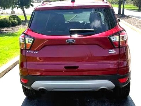 Used 2018 Ford Escape SEL FWD image 8