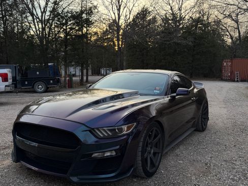 Used 2015 Ford Mustang GT w/ GT Performance Package image 9