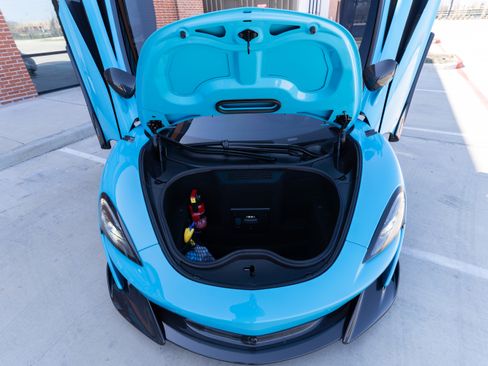Used 2019 McLaren 600LT RWD image 31