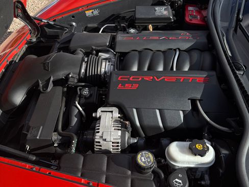 Used 2012 Chevrolet Corvette Grand Sport w/ 3LT Preferred Equipment Group image 13