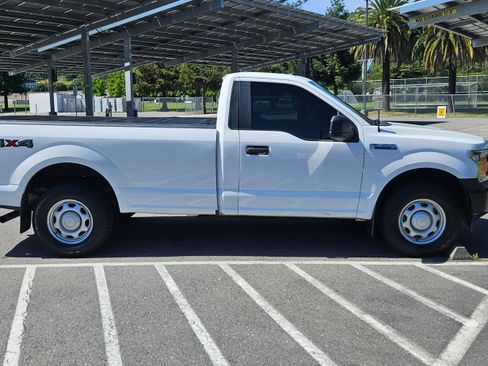 Used 2018 Ford F150 XL w/ Equipment Group 101A Mid AWD/4WD image 16