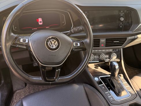 Used 2020 Volkswagen Jetta SEL FWD image 15
