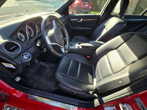 Used 2014 Mercedes-Benz C 300 4MATIC Sedan image 10