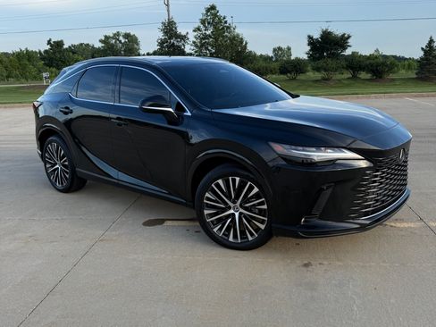 Used 2023 Lexus RX 350 w/ Accessory Package (Z1) AWD/4WD image 6