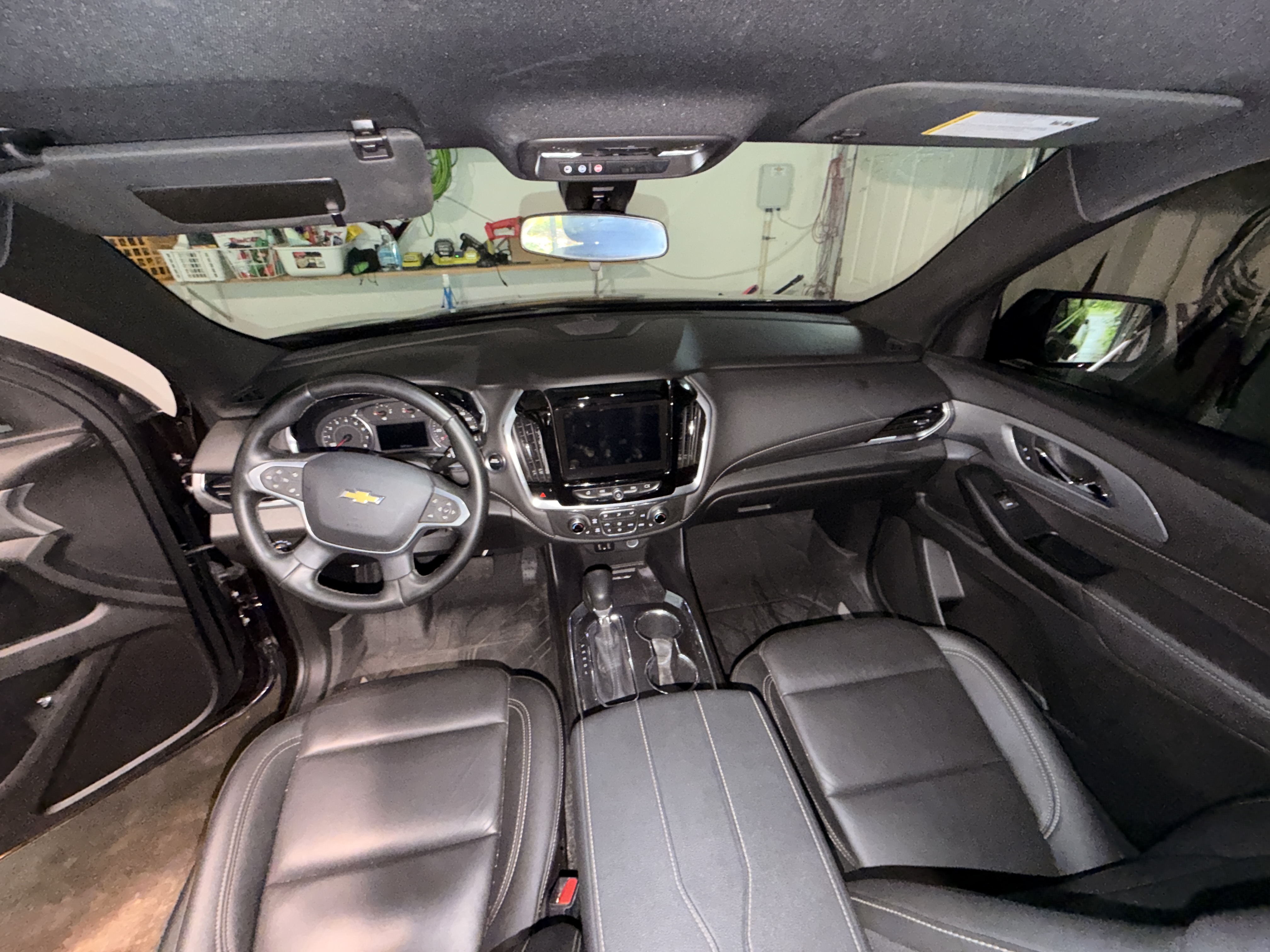 Used 2023 Chevrolet Traverse LT FWD image 12