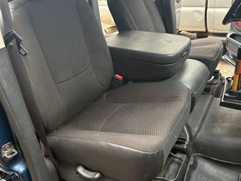 Used 2002 Dodge Ram 1500 Truck 2WD Quad Cab image 13