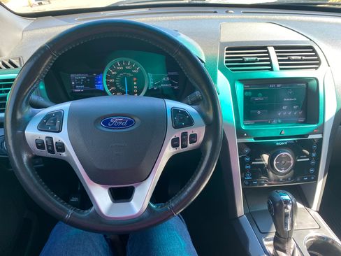 Used 2013 Ford Explorer Limited image 15