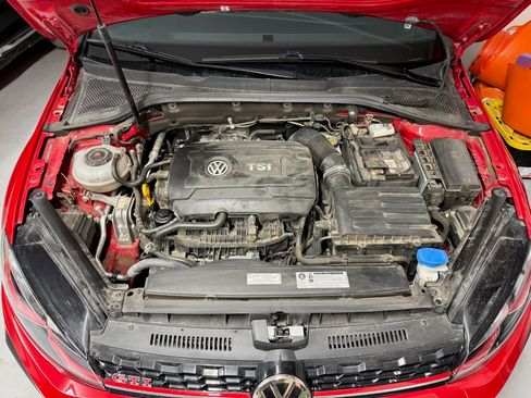 Used 2019 Volkswagen GTI Autobahn image 8