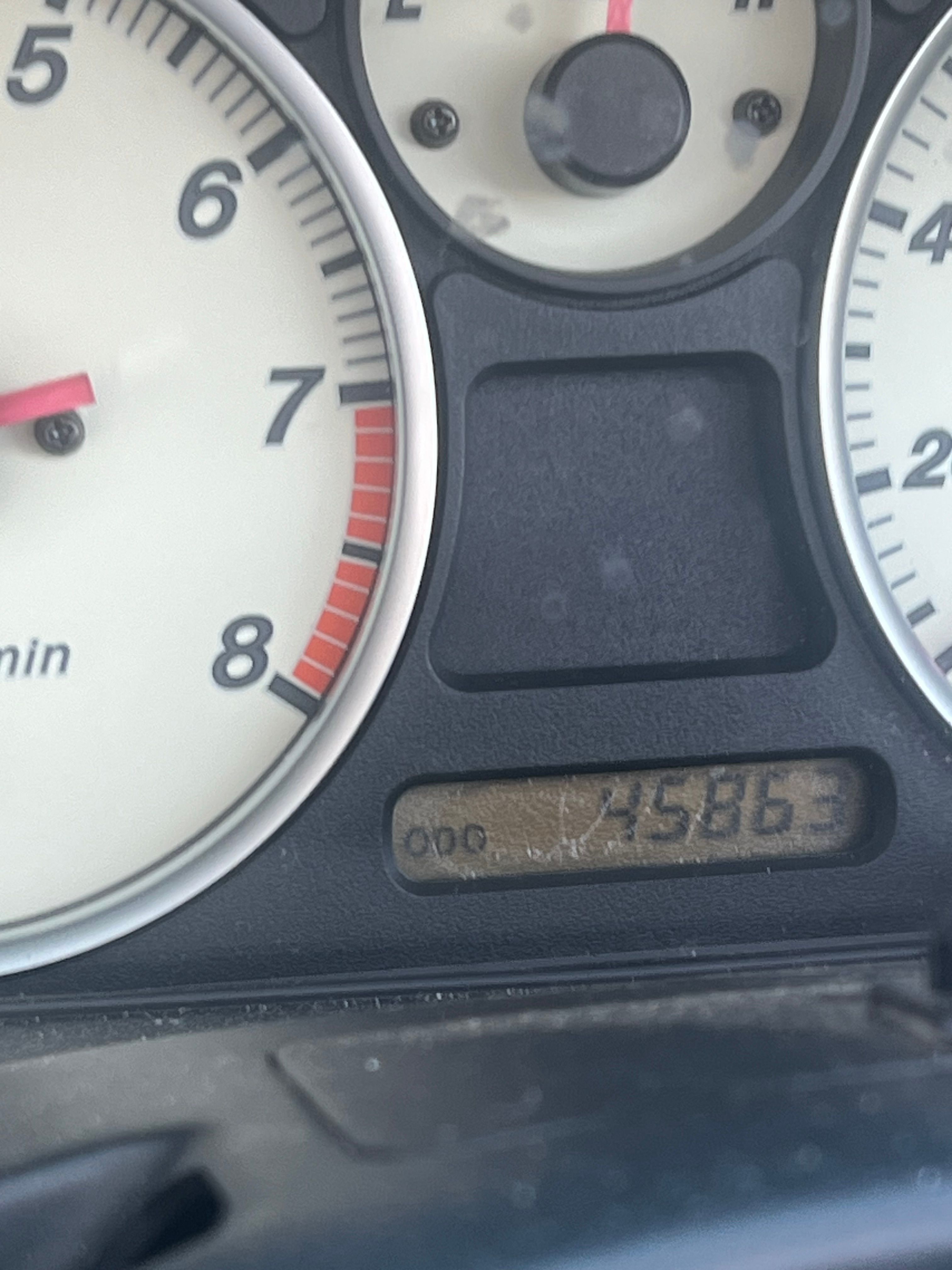 Used 2005 MAZDA MX-5 Miata LS RWD image 15