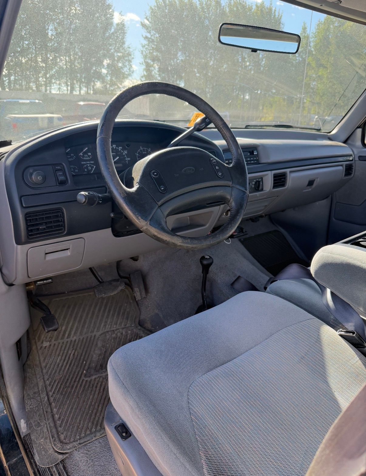 Used 1997 Ford F350 4x4 Regular Cab image 8