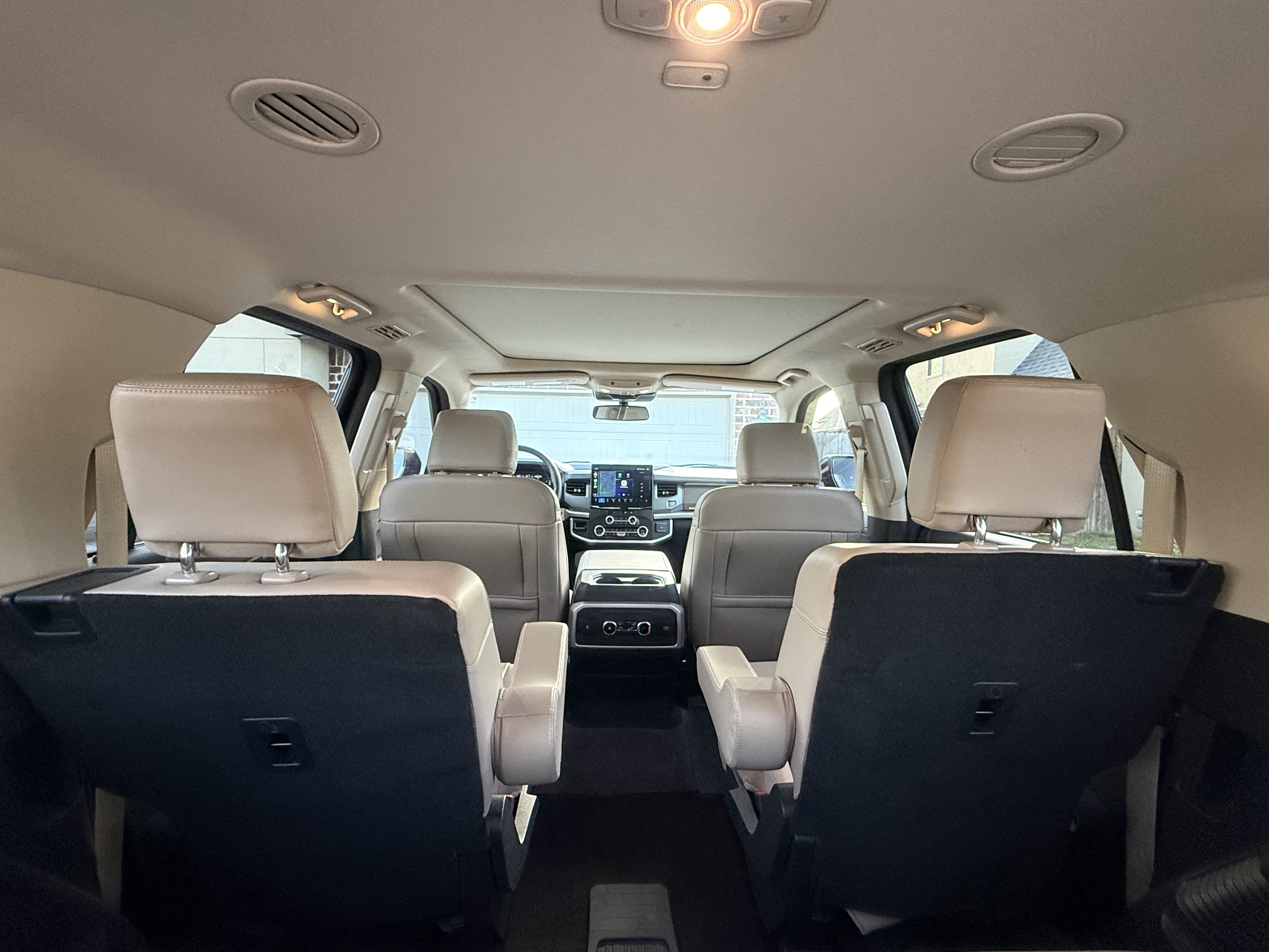Used 2023 Ford Expedition Max XLT AWD/4WD image 4