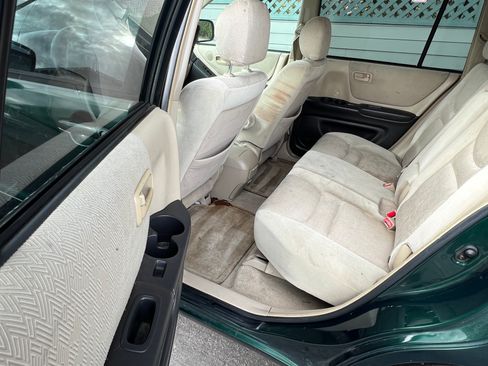 Used 2003 Toyota Highlander Limited image 6