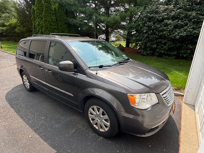 Used 2015 Chrysler Town & Country Touring