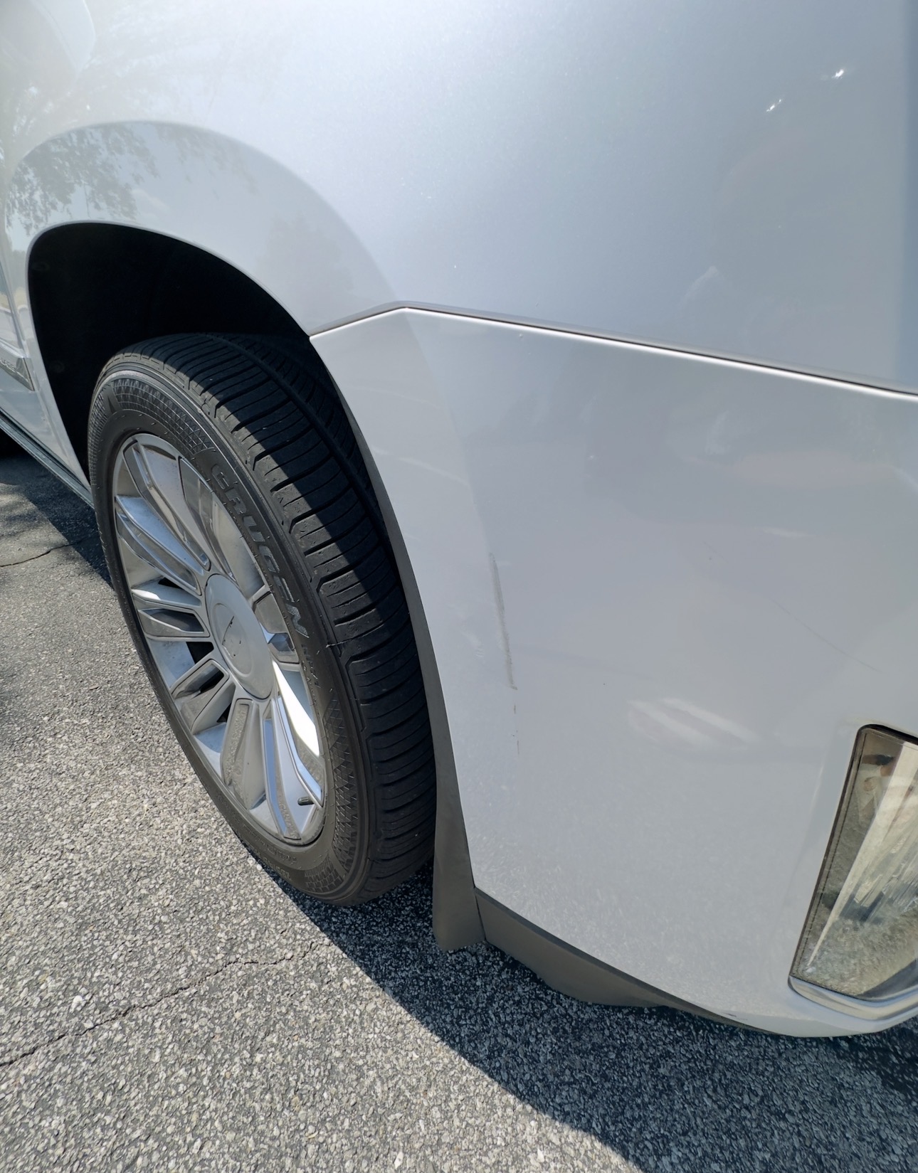 Used 2016 Cadillac Escalade Platinum AWD/4WD image 24