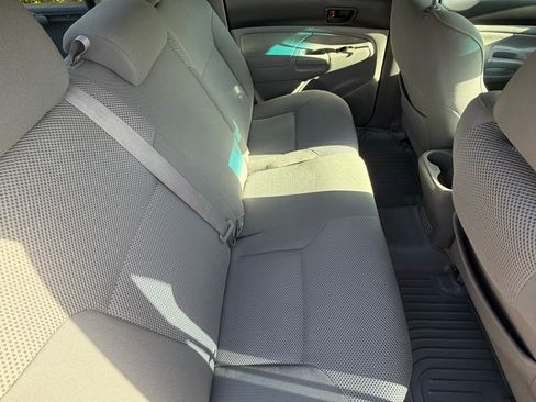 Used 2008 Toyota Tacoma PreRunner image 9